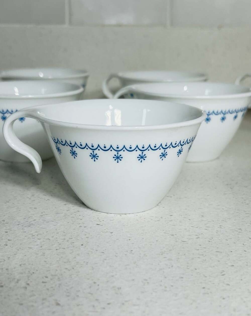 Corelle Snowflake Blue Hook Handle Cups Set of 7 Vintage Corning USA